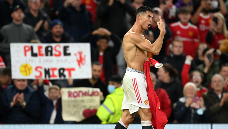  沃特金斯读秒绝杀，维拉险胜伯恩利收获宝贵三分